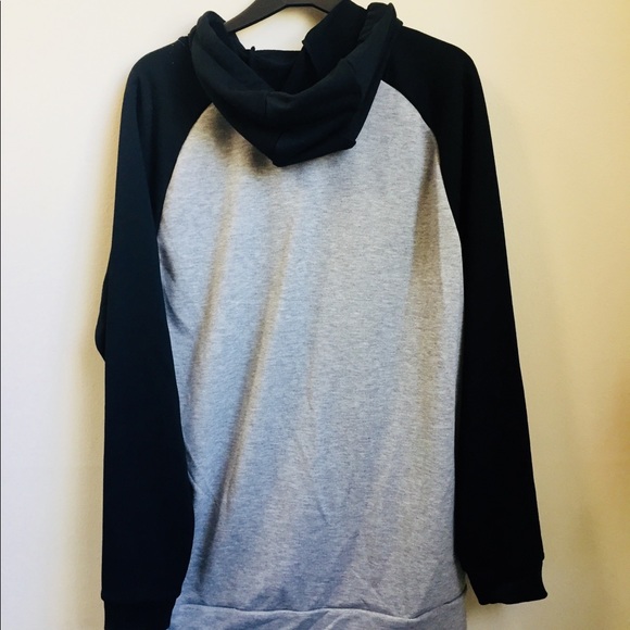 BRAND NEW Nike Hoodie - Picture 4 of 4